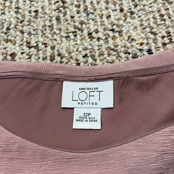 LOFT Light Mauve Silk Blouse with Bib Collar & Rhinestone Pin. 12P - Picture 6 of 11